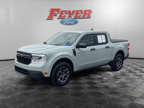 Certified 2024 Ford Maverick XLT image 1