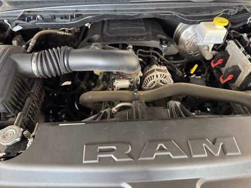 Used 2022 RAM 1500 Laramie AWD/4WD image 6