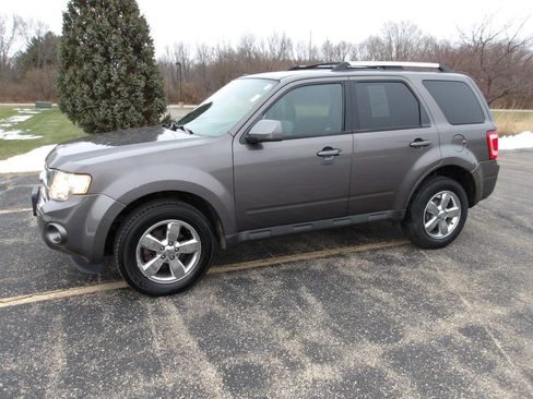 Used 2011 Ford Escape Limited image 8