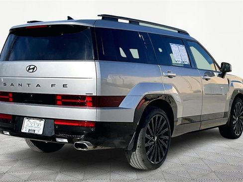 Used 2025 Hyundai Santa Fe Calligraphy image 2