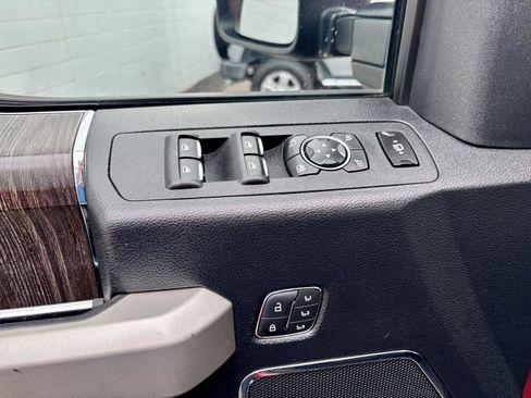 Used 2020 Ford F350 Lariat AWD/4WD image 25