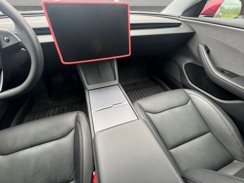 Used 2025 Tesla Model 3 Long Range RWD image 3