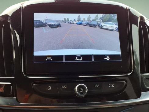 Used 2023 Chevrolet Traverse LT w/ LPO, Floor Liner Package AWD/4WD image 20