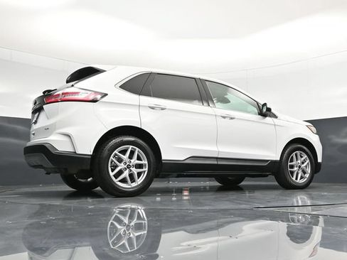 Used 2024 Ford Edge SEL AWD/4WD image 53