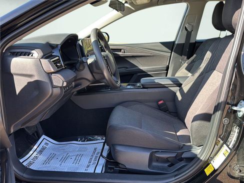 Used 2026 Toyota Camry LE FWD image 9