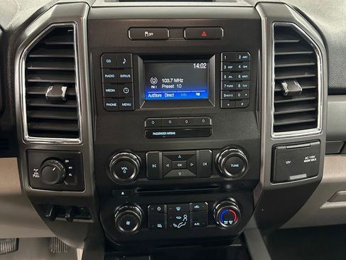 Used 2017 Ford F250 XLT w/ XLT Value Package AWD/4WD image 21