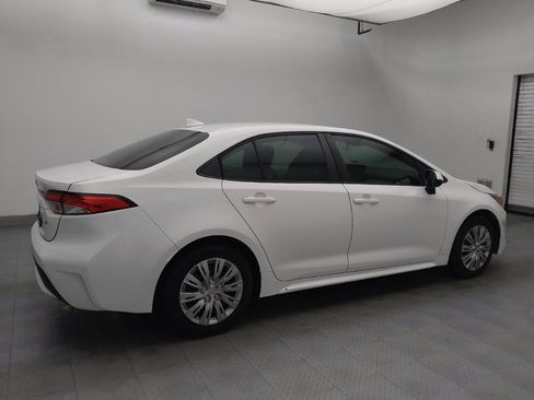 Used 2021 Toyota Corolla LE image 10