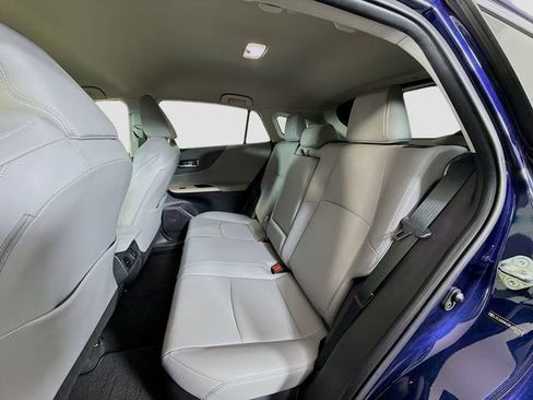 Used 2021 Toyota Venza XLE w/ Softex Package AWD/4WD image 20