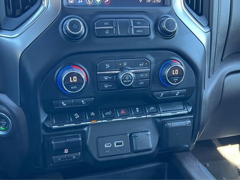 Used 2019 Chevrolet Silverado 1500 RST w/ All-Star Edition image 36