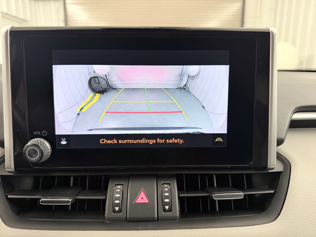 Used 2023 Toyota RAV4 XLE Premium FWD image 15
