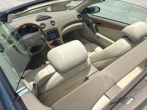 Used 2004 Mercedes-Benz SL 500 image 6