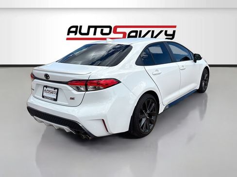 Used 2026 Toyota Corolla SE FWD image 7