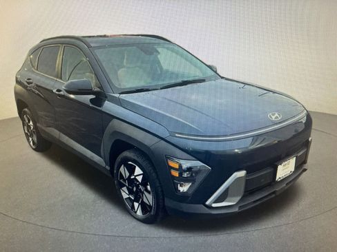 Used 2025 Hyundai Kona SEL image 15