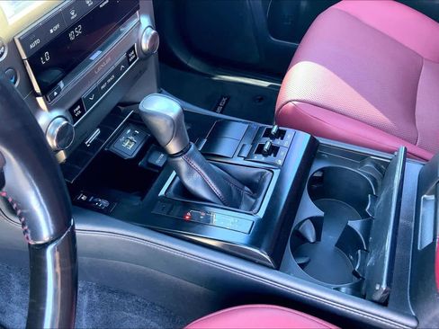 Used 2021 Lexus GX 460 Premium w/ Premium Package image 17