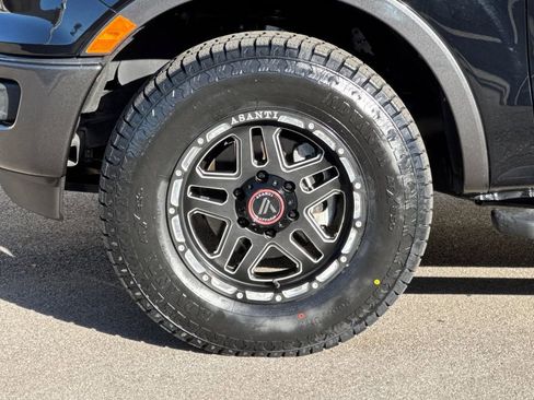 Used 2019 Ford Ranger Lariat w/ Equipment Group 501A Mid image 32