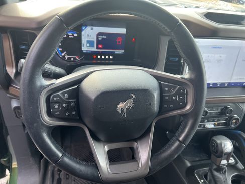 Used 2023 Ford Bronco Outer Banks image 14