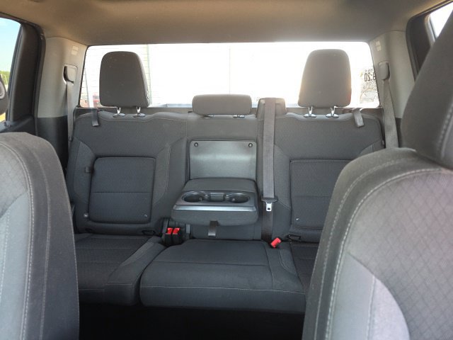 Used 2024 Chevrolet Silverado 1500 Custom w/ Turbomax Blackout Package AWD/4WD image 17