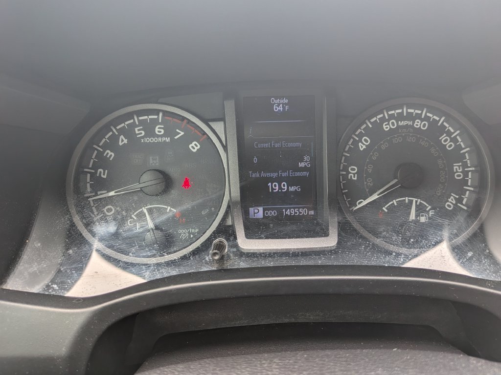 Used 2016 Toyota Tacoma TRD Sport w/ Towing Package RWD image 15