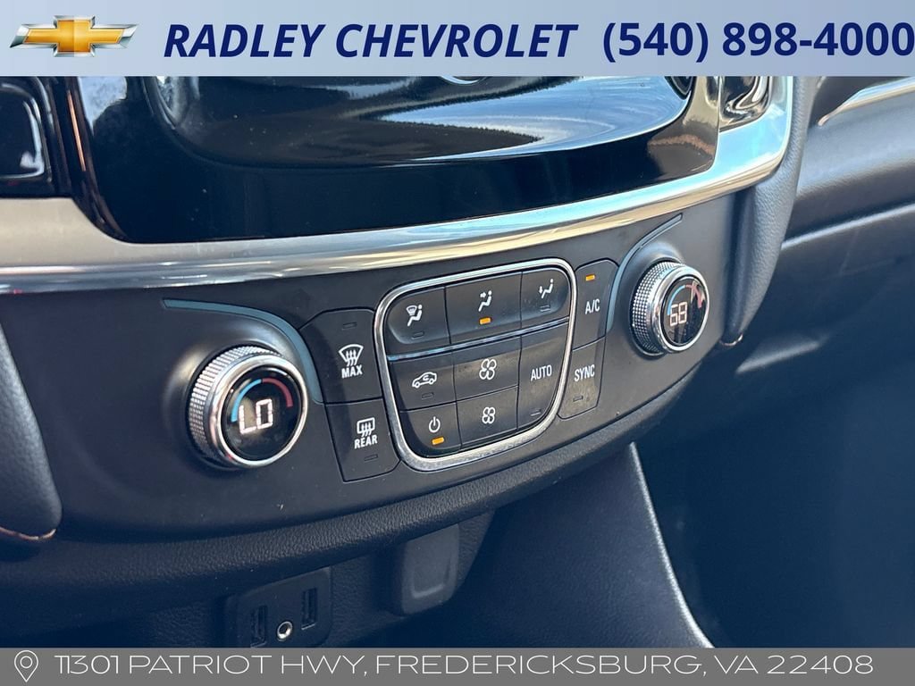 Certified 2021 Chevrolet Traverse LS FWD image 10