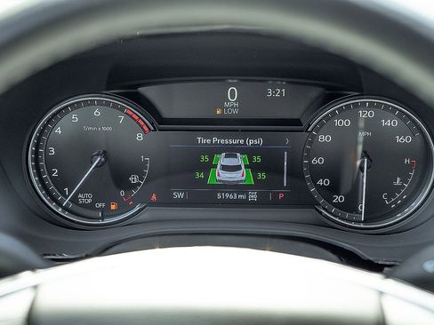 Certified 2021 Cadillac XT5 Premium Luxury image 23