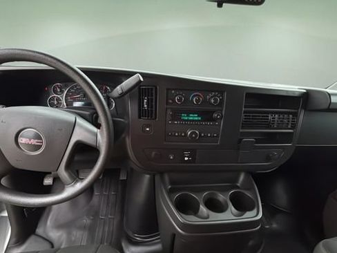 Used 2024 GMC Savana 2500 w/ Driver Convenience Package RWD image 17