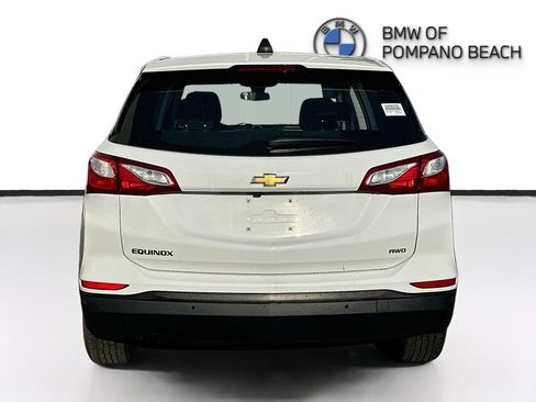 Used 2020 Chevrolet Equinox LS image 6