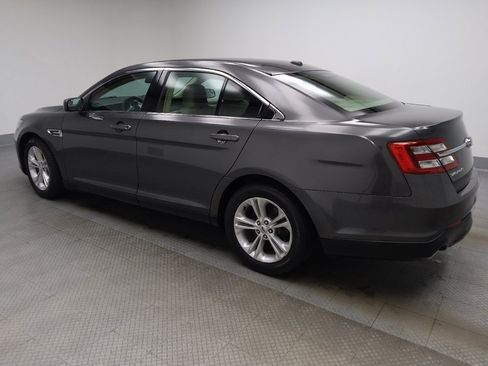 Used 2016 Ford Taurus SE FWD image 3