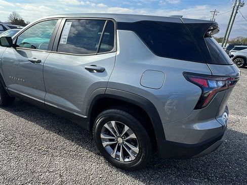 New 2026 Chevrolet Equinox LT image 7