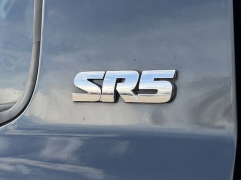 Certified 2019 Toyota Tundra SR5 image 9