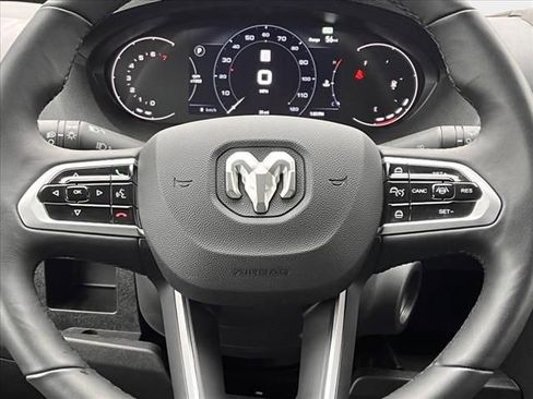 New 2025 RAM ProMaster 3500 w/ Quick Order Package 22G SLT image 13