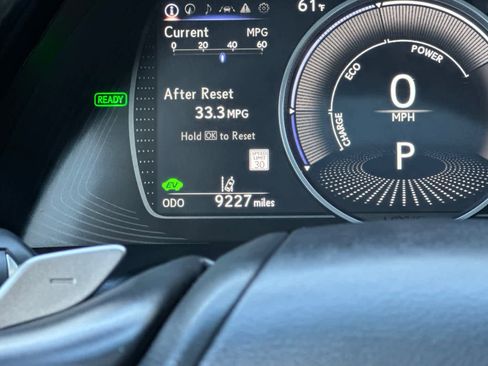 Used 2023 Lexus ES 300h w/ Premium Package image 28