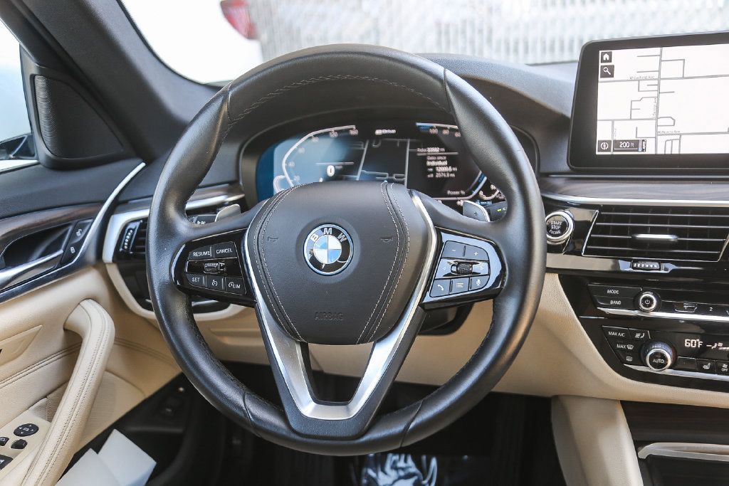Certified 2023 BMW 530e w/ Convenience Package RWD image 12