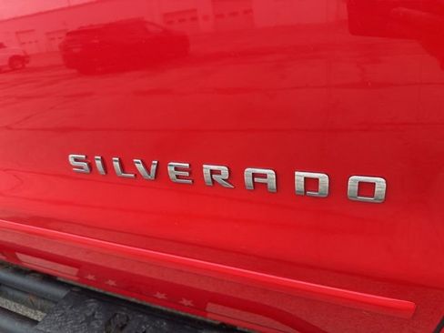 Used 2018 Chevrolet Silverado 1500 LT w/ All Star Edition image 13