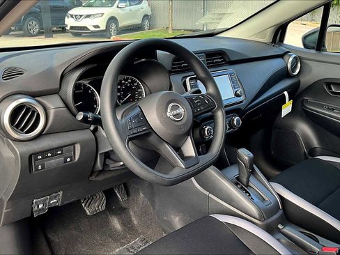 New 2025 Nissan Versa S w/ Trunk Package image 10