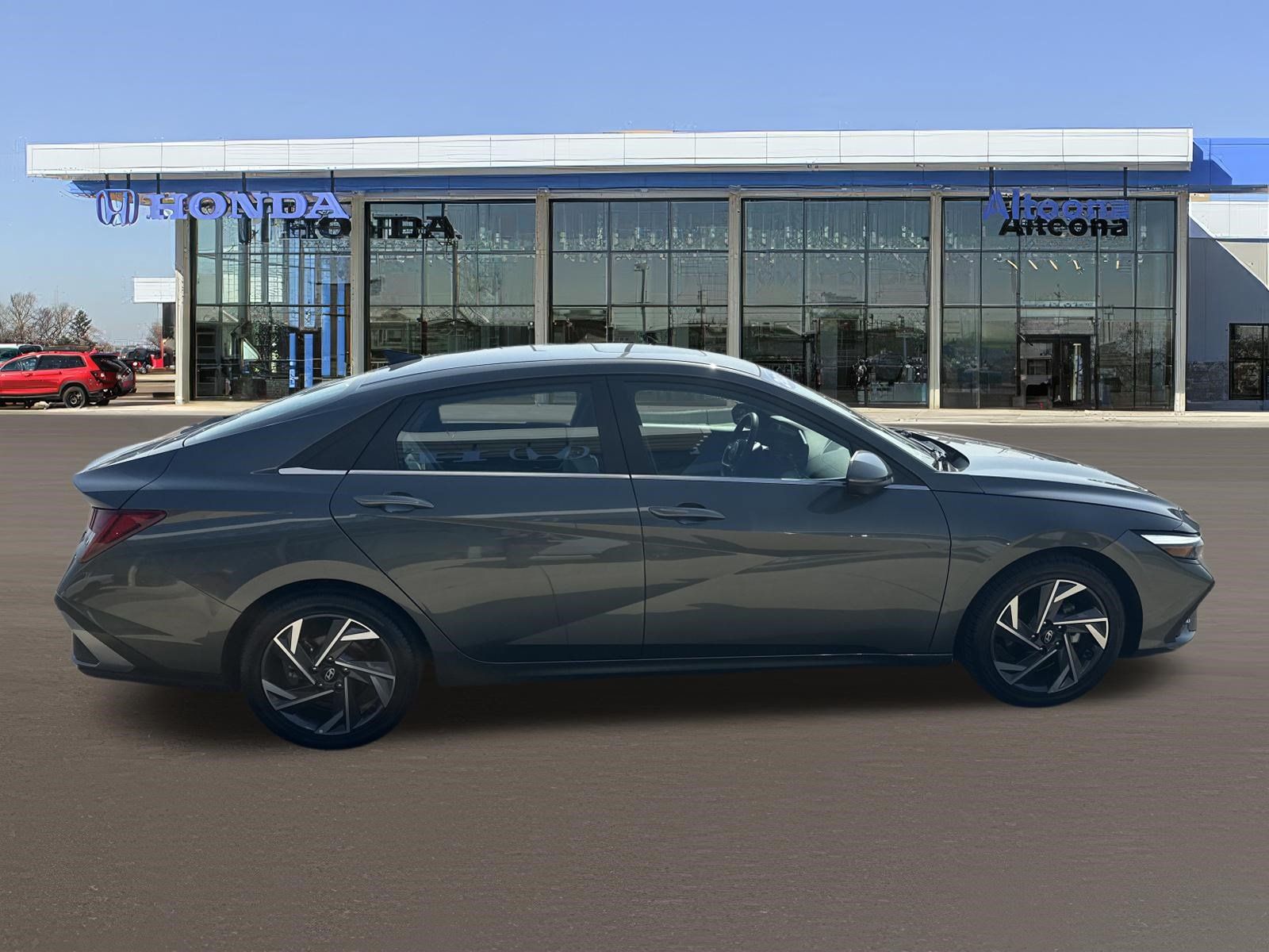 Used 2024 Hyundai Elantra Limited FWD image 5
