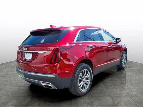 Certified 2023 Cadillac XT5 Premium Luxury AWD/4WD image 5