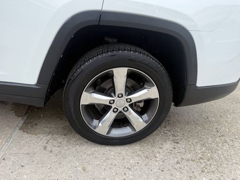 Used 2021 Jeep Grand Cherokee L Limited RWD image 43