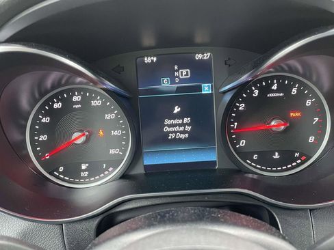 Used 2022 Mercedes-Benz GLC 300 image 23