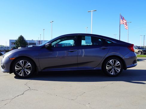 Used 2016 Honda Civic EX-L image 5