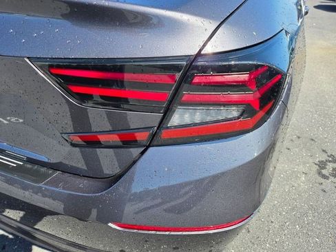 Used 2020 Honda Accord EX image 6