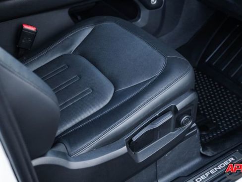 Used 2022 Land Rover Defender 90 X-Dynamic S image 73