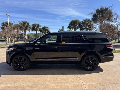 Used 2024 Lincoln Navigator L Reserve image 6