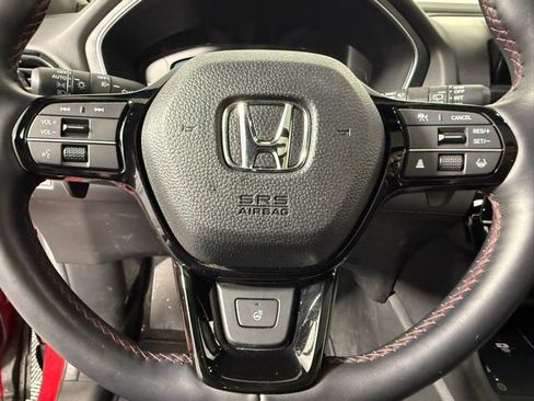 Used 2025 Honda Pilot Black Edition image 18