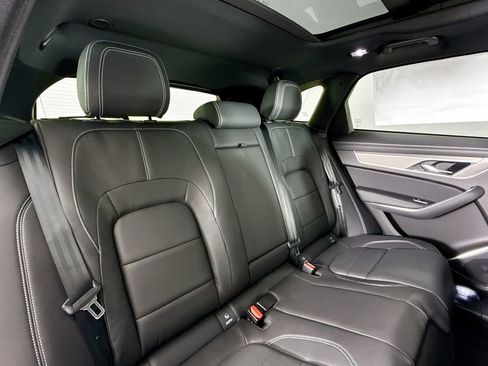 Used 2025 Jaguar F-PACE R-Dynamic S image 15