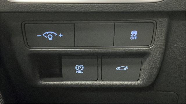 Used 2025 Hyundai Sonata SEL FWD image 33