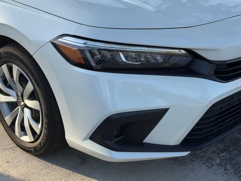 Used 2024 Honda Civic LX image 9