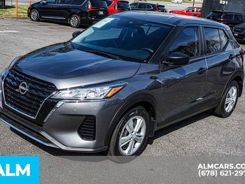 Used 2025 Nissan Kicks Play S image 15