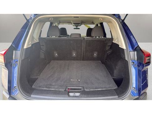 Used 2023 Nissan Rogue SV AWD/4WD image 20