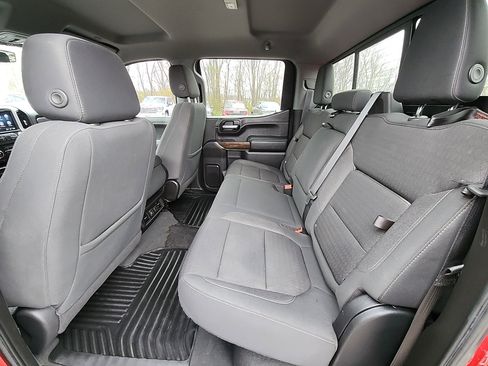 Used 2021 GMC Sierra 1500 SLE w/ Preferred Package image 30