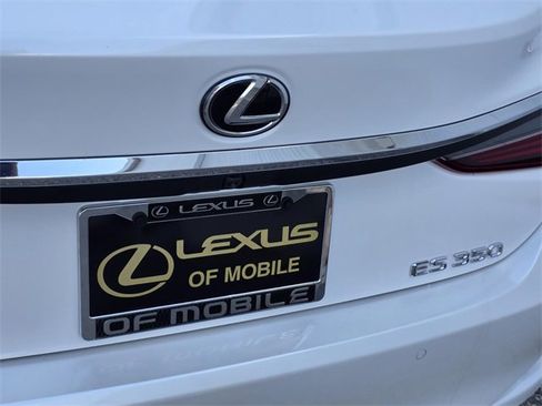 New 2025 Lexus ES 350 w/ Premium Package image 29